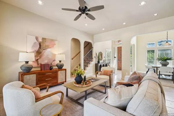 Helotes, TX 78023,9619 Mulberry Way