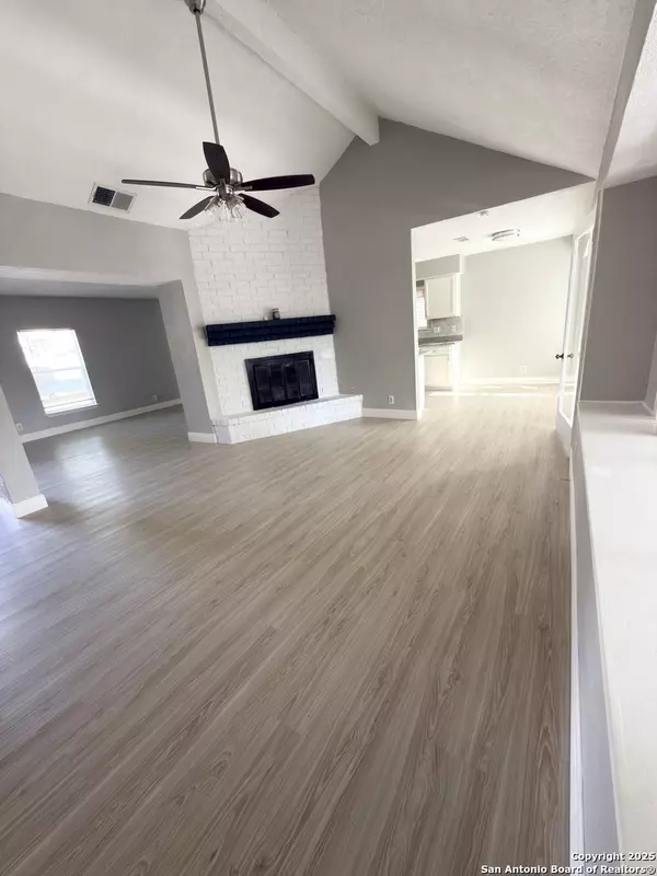 San Antonio, TX 78233,14519 Ridge Meadow