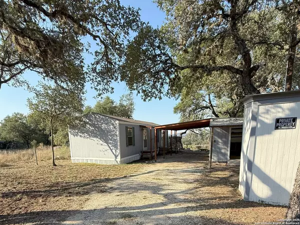 Pipe Creek, TX 78063,108 Hilltop Ct