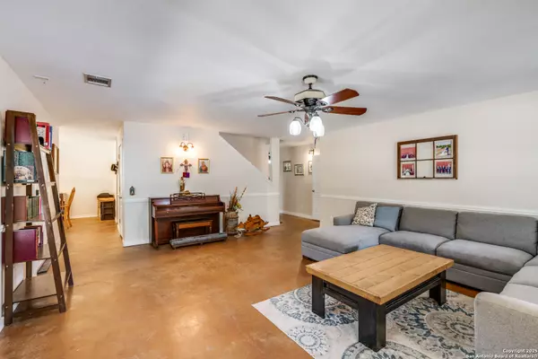 Dale, TX 78616,113 Morgan