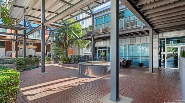 San Antonio, TX 78204,1339 Flores UNIT 105B