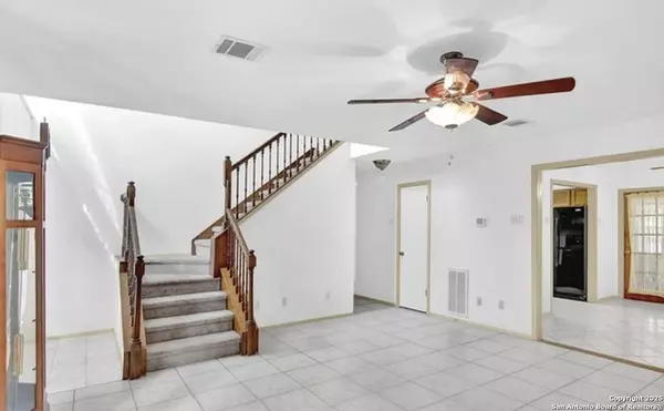 Floresville, TX 78114,353 Eagle Ridge