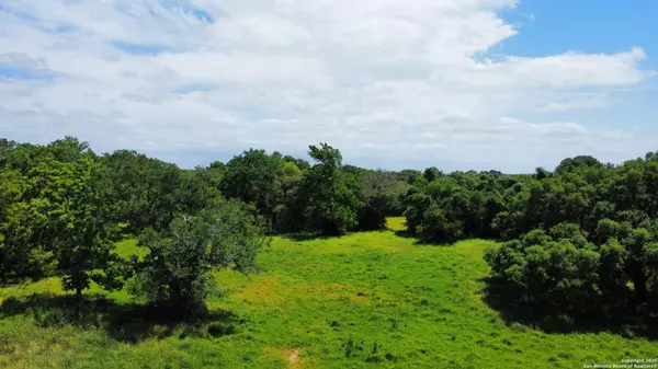 Yoakum, TX 77995,1922 County Road 407