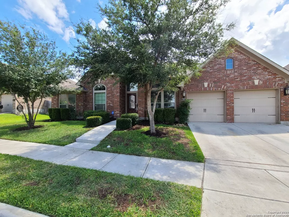 Seguin, TX 78155,3041 SADDLEHORN DR