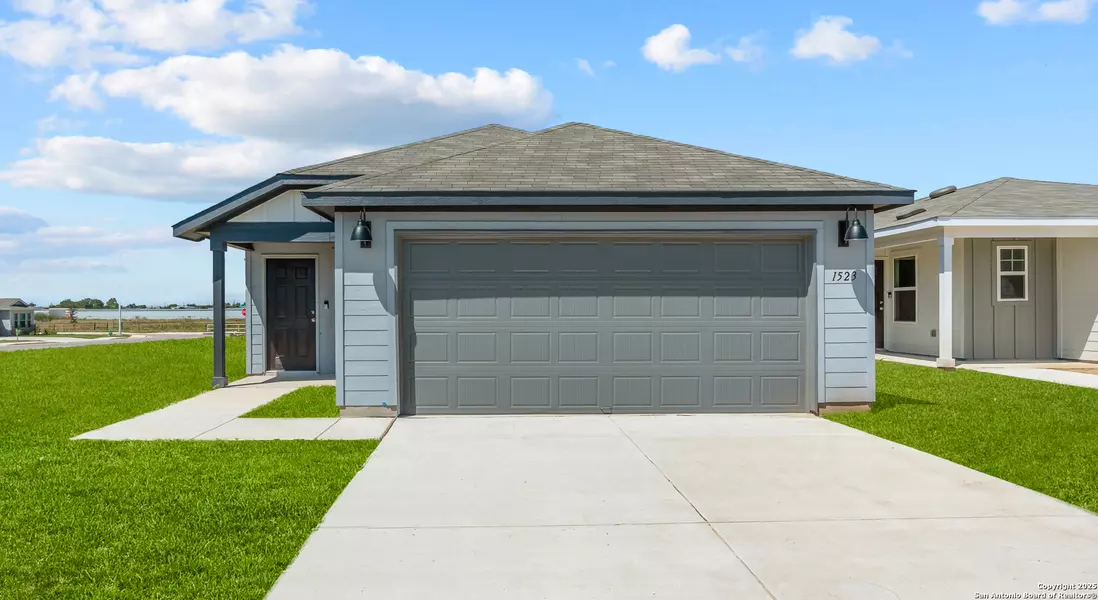 1523 Silver Run, New Braunfels, TX 78130