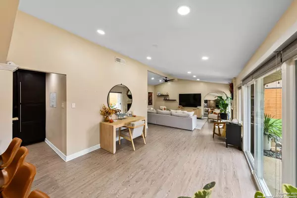 San Antonio, TX 78230,11314 Whisper Willow St