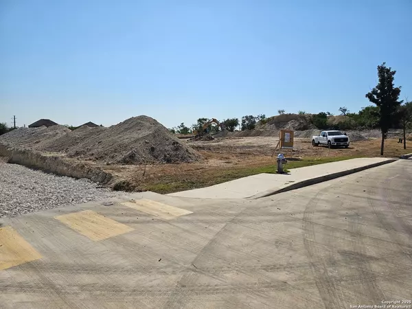 San Antonio, TX 78245,13746 potranco UNIT 101