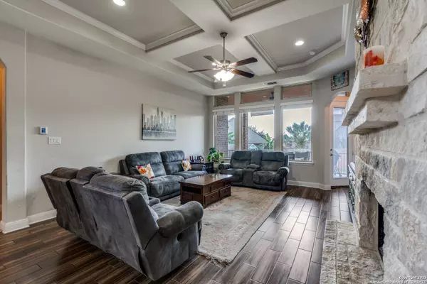 Cibolo, TX 78108,813 rye moon