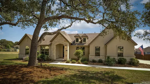 San Antonio, TX 78266,8218 Garden Arbor