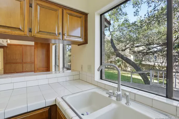 San Antonio, TX 78230,13010 Hunters Ridge