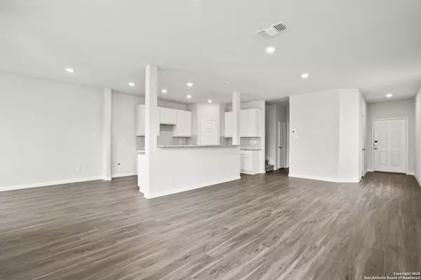 San Antonio, TX 78245,4231 Wichita Woods