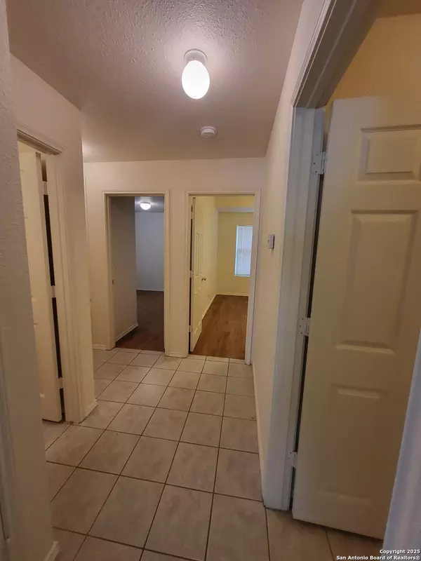 San Antonio, TX 78251,7963 M G Rd