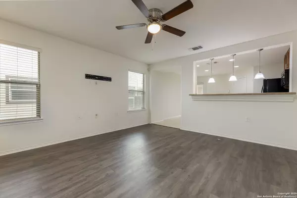 San Antonio, TX 78218,7430 Bluebonnet Bay