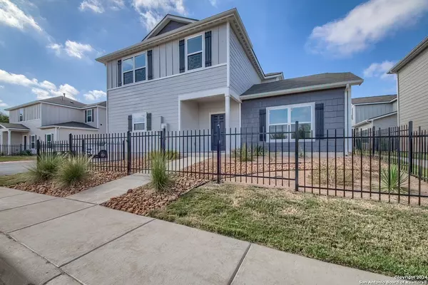 10808 Quinn Ct, San Antonio, TX 78252