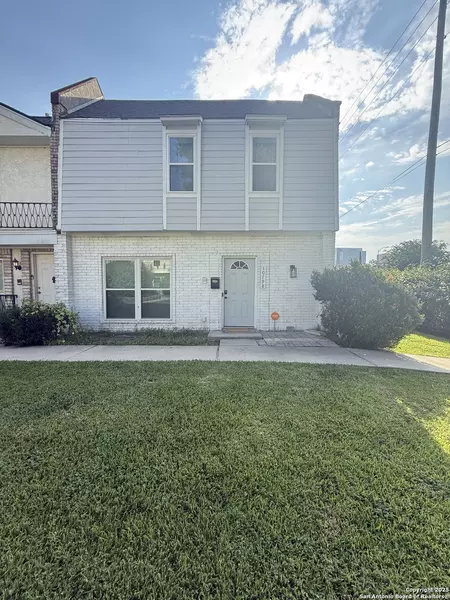 10798 Briar Forest Dr. UNIT 5/24, Houston, TX 77042