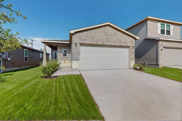 13922 Pinkston, San Antonio, TX 78252