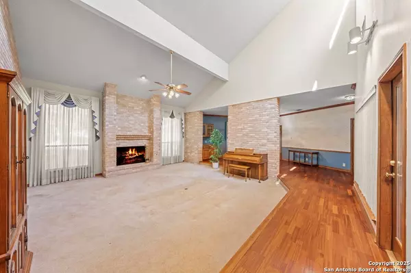 San Antonio, TX 78240,10206 Pemhaven