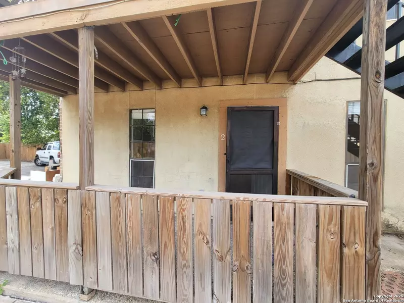 418 Verne UNIT 2, San Antonio, TX 78221