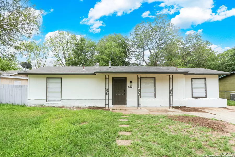 7118 Castleridge, San Antonio, TX 78227