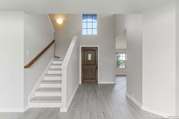 Cibolo, TX 78108,5209 columbia