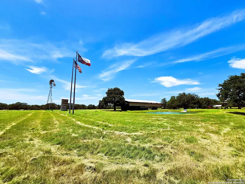 803 County Road 6612, Devine, TX 78016-4161