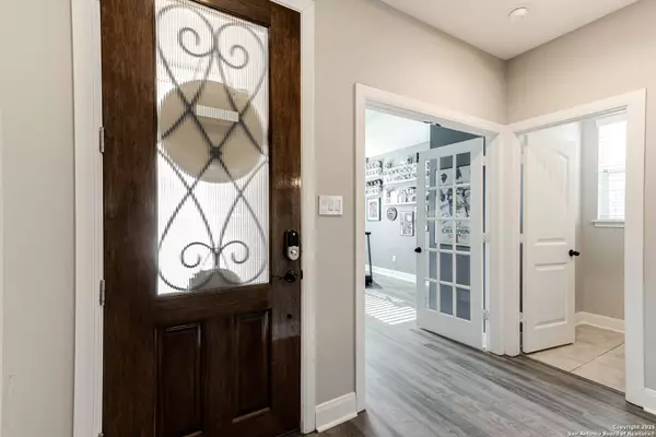 San Antonio, TX 78254,7939 Stalemate Cove