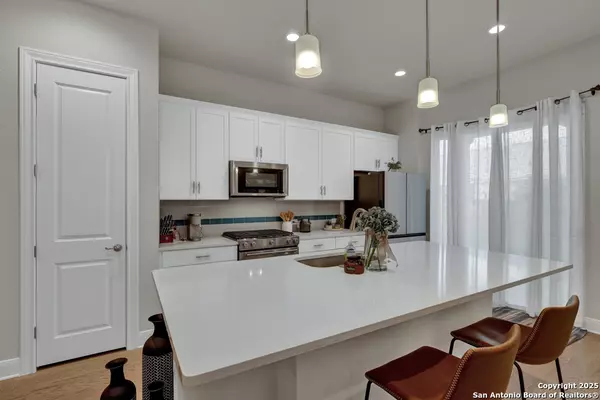 New Braunfels, TX 78130,777 Academy