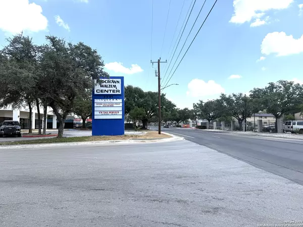 San Antonio, TX 78218,8001 Midcrown