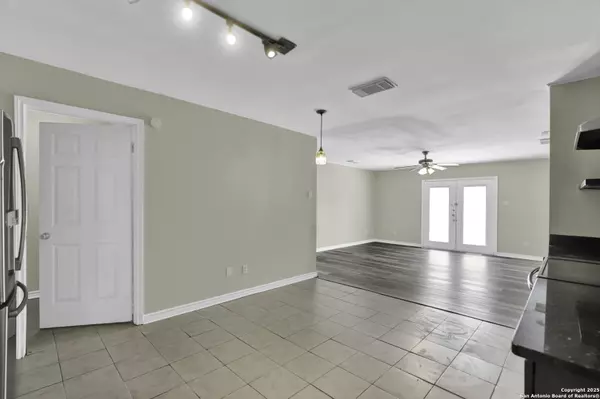 San Antonio, TX 78251,9819 Jenson Pt