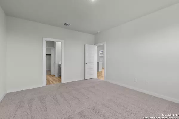 San Antonio, TX 78253,15550 Doublecreek Dr