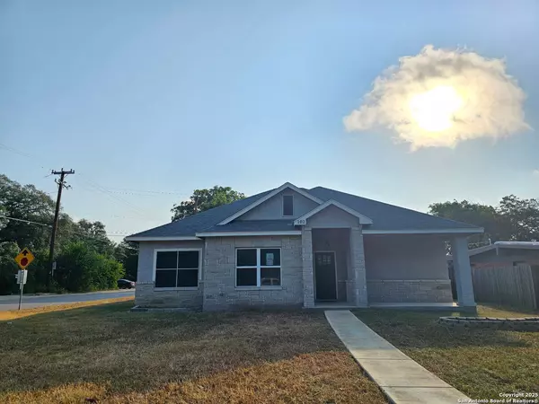 102 Lemonwood Ave, Universal City, TX 78148