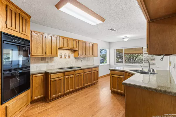 San Antonio, TX 78247,6310 Fox Lair