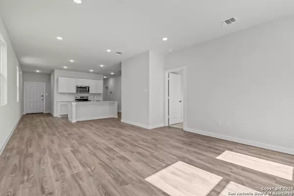 San Antonio, TX 78109,10802 Fairchild Way