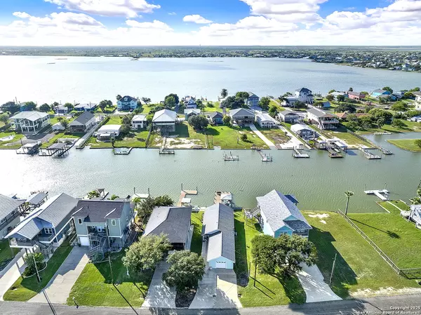 Rockport, TX 78382,201 Ridge Harbor Dr