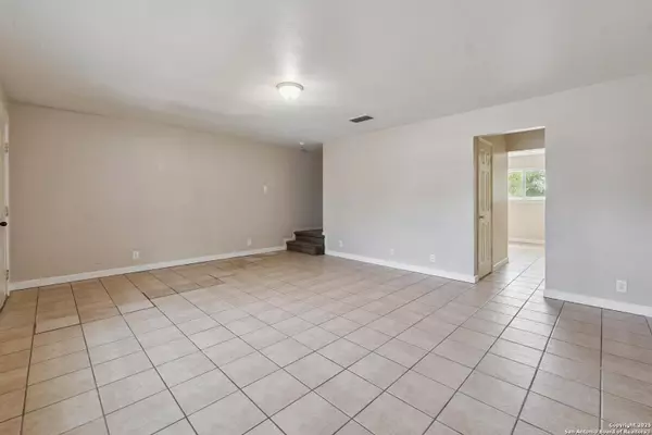 San Antonio, TX 78237,124 Garner