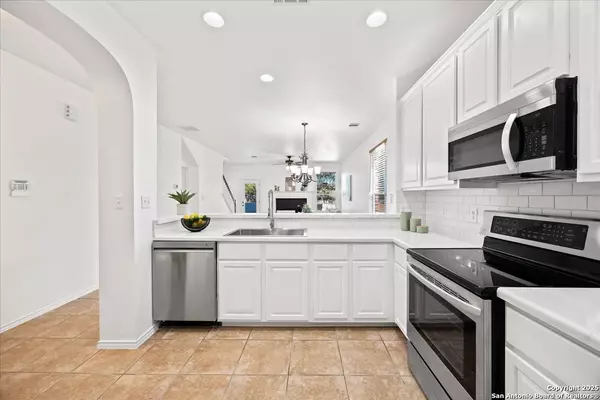 San Antonio, TX 78261,26918 Redstone Hill