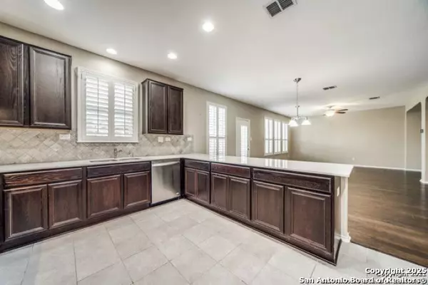 San Antonio, TX 78250,9023 Pine Creek