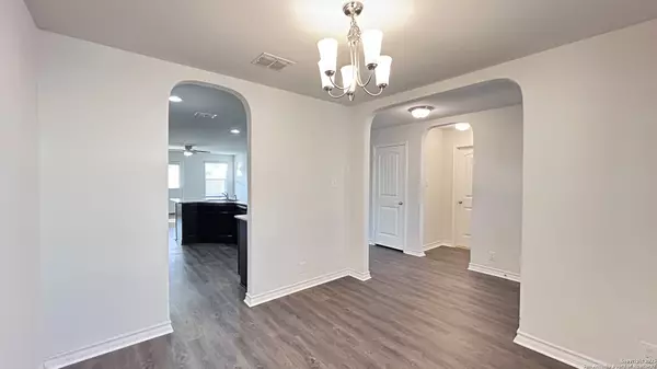 San Antonio, TX 78253,423 FLY CATCHER