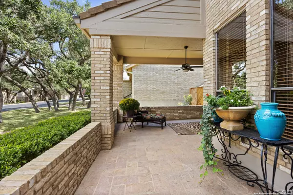 Fair Oaks Ranch, TX 78015,7822 Timber Top