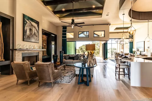 New Braunfels, TX 78132,1241 Via Principale