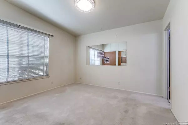 San Antonio, TX 78213,1015 Mount Serolod