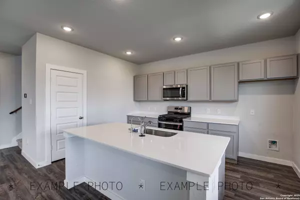 Leon Valley, TX 78240,6534 Bufflehead Bend