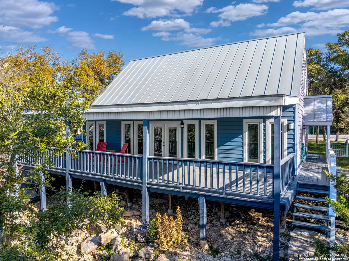 Canyon Lake, TX 78133,1262 Paradise Dr