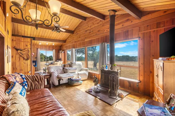 Bandera, TX 78003,954 Big Meadows