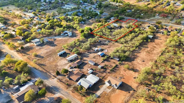 San Antonio, TX 78221,518 Villaret Blvd