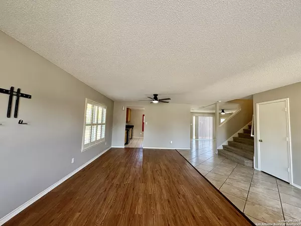 San Antonio, TX 78254,7830 Fossil Banks