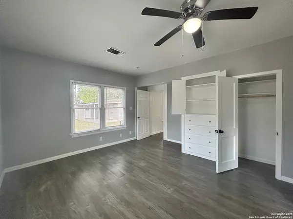 San Antonio, TX 78214,255 Sayers