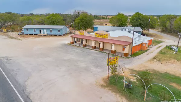 Floresville, TX 78114,763 Fm 536