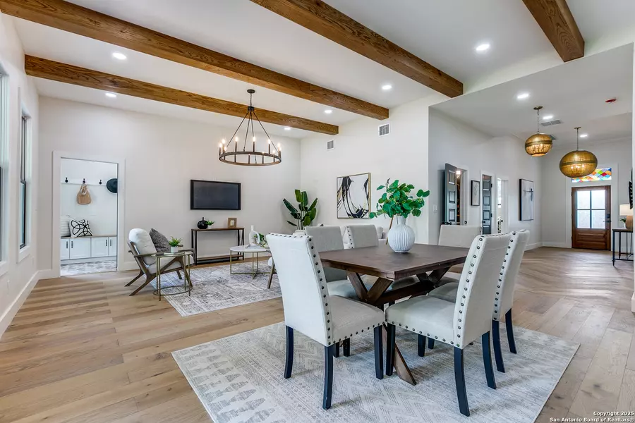 205 E Rische, San Antonio, TX 78204