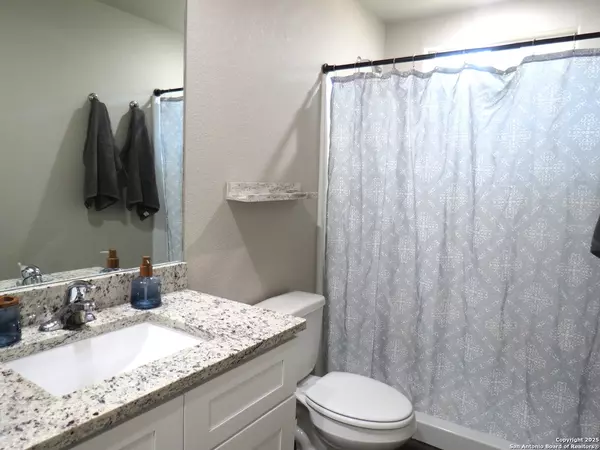 Spring Branch, TX 78070,1724 Cave